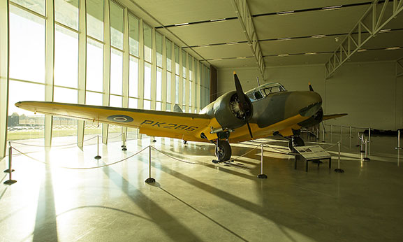 CE-Hall_Display