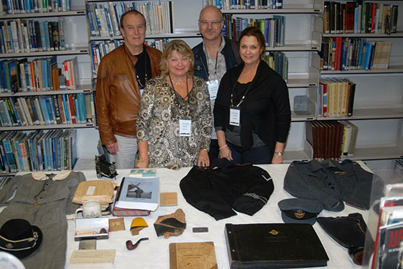 de-Vere-family-donating_web de-Vere-family-donating_web