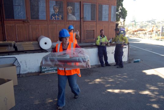 Lyttleton recover_web Helping out with the salvage of Lyttelton Museum’s collection following the devastating 22 February earthquake. March 2011.