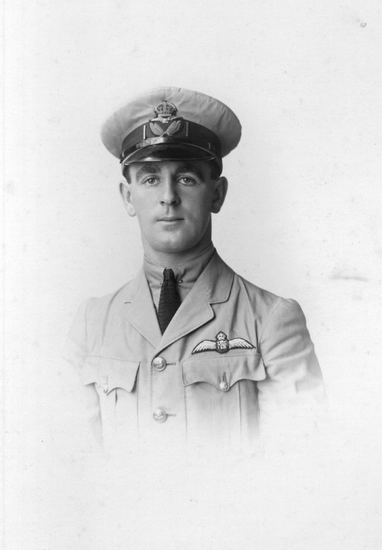 2007-144-3 Allan Macdonald in RAF uniform, 1918. From the collection of the Air Force Museum of New Zealand.