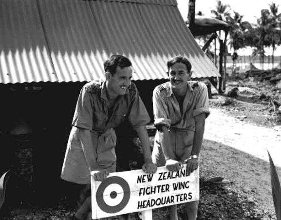pr2360 copy_web 18 Squadron RNZAF fighter pilots Flight Lieutenant Jimmy Balfour (left) and Squadron Leader John Oldfield outside New Zealand Fighter Wing Headquarters, Ondonga, New Georgia, 1943. Image ref PR2360 ©RNZAF Official.