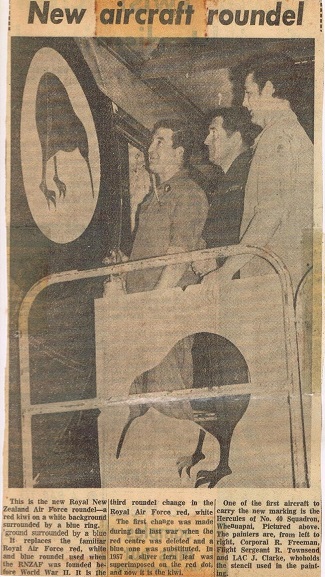Kiwi roundel_newsclipping Newsclipping from the Air Force Museum archives, regarding the newly applied kiwi roundel.